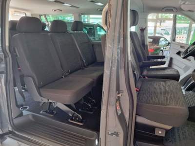 Volkswagen Caravelle 2.0 TDI 150CV DSG 4 Motion Grigio usata Castelnuovo Rangone