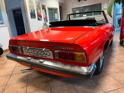 Alfa Romeo Spider DUETTO CODA TRONCA 1.3 Rosso usata Atena lucana