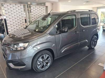 Toyota Proace Electric 50kWh L1 Short D Luxury Grigio usata Cagliari