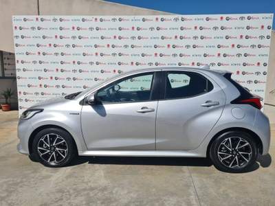 Toyota Yaris 1.5 Hybrid 5 porte Trend Argento usata Cagliari