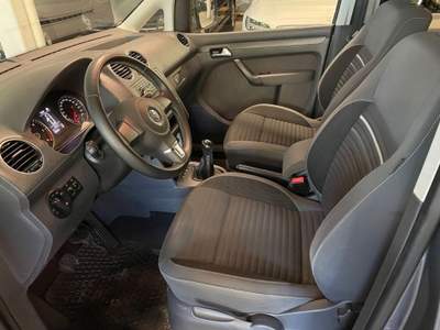 Volkswagen Caddy 1.6 TDI 102 CV 5p. Trendline Grigio usata Castelnuovo Rangone