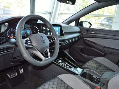 Volkswagen Golf 1.5 eTSI 150 CV EVO ACT DSG R-Line Nero usata Castelnuovo Rangone