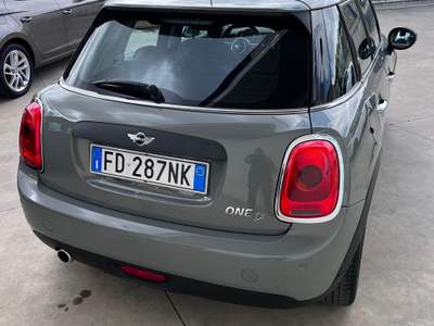 MINI One Vettura non fumatori, elenco tagliandi completo Grigio usata Citta' Sant'Angelo