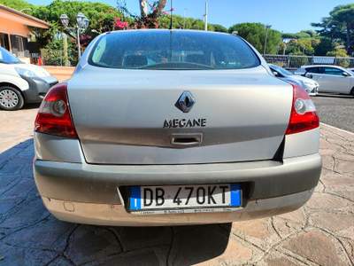 Renault Mégane Renault Megane Mégane 1.5 dCi/100CV 4 porte Confort Authentique Argento usata Roma