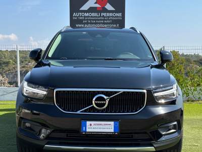 Volvo XC40 D3 Geartronic Momentum Pro Nero usata Castellaneta