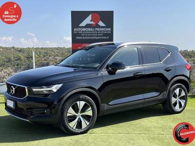 Volvo XC40 D3 Geartronic Momentum Pro Nero usata Castellaneta
