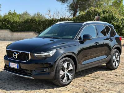 Volvo XC40 D3 Geartronic Momentum Pro Nero usata Castellaneta