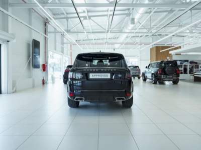 Land Rover Range Rover Sport 3.0D l6 249 CV HSE Dynamic Nero usata Venezia