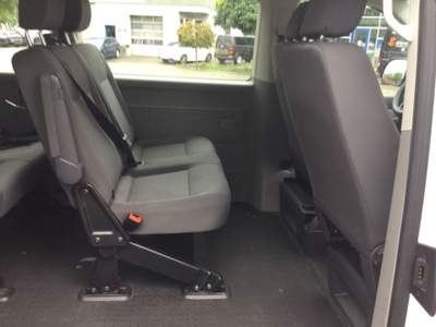 Volkswagen Transporter Caravelle 2.0 TDI 84CV PL Kombi Bianco usata Castelnuovo Rangone