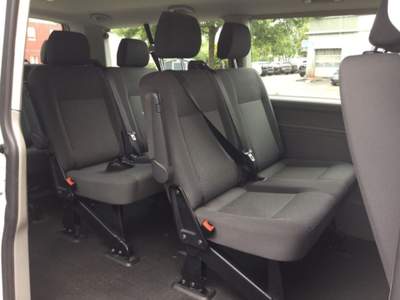 Volkswagen Transporter Caravelle 2.0 TDI 84CV PL Kombi Bianco usata Castelnuovo Rangone
