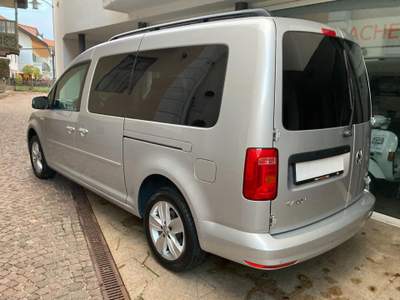 Volkswagen Caddy Maxi 2.0 TDI 102 CV DSG Comfortline Argento usata Lana
