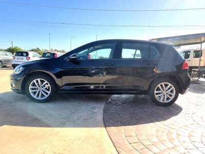 Volkswagen Golf 1.6 tdi Business 115cv dsg Nero usata Ispica