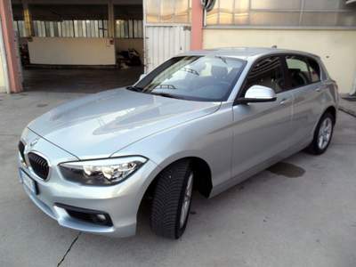 BMW Serie 1 118d d 5p. Automatik Urban Argento usata San Pietro di Feletto