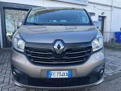Renault Trafic 1.6dci *6 POSTI/CLIMA/NAVI/GANCIO TRAINO/PDC* Grigio usata Parma