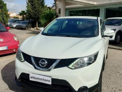 Nissan Qashqai 1.2 DIG-T Bianco usata Modica