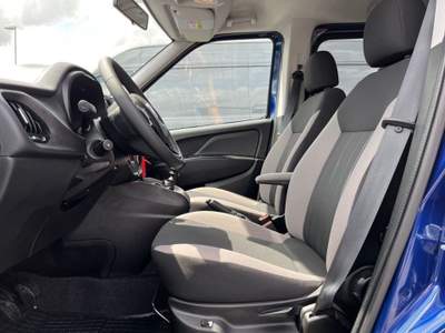 Fiat Doblò Doblò 1.6 MJT 101CV S&S PC Combi N1 Blu/Azzurro usata Castelnuovo Rangone