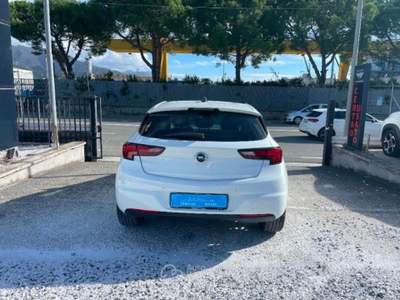 Opel Astra 1.6 CDTi 110CV Start&amp;Stop 5 porte Innovation Bianco usata Massa