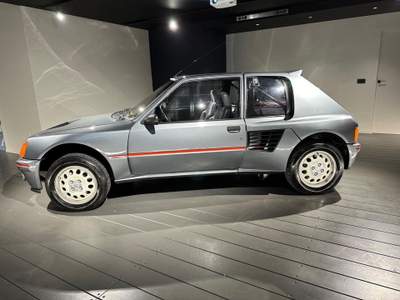 Peugeot 205 1.8i turbo 16 Grigio usata Orbassano