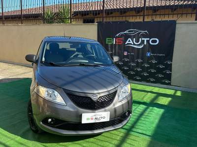 Lancia Ypsilon Pari al nuovo usata Giugliano in Campania