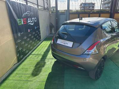 Lancia Ypsilon Pari al nuovo usata Giugliano in Campania