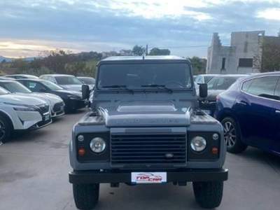 Land Rover Defender Defender 90 2.2 td SE SW Nero usata Gioia Sannitica