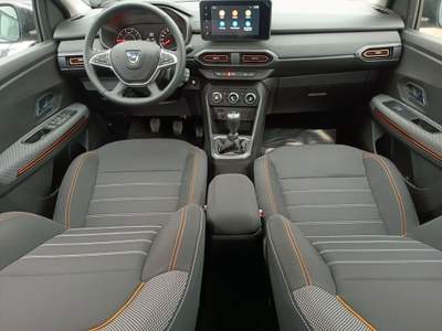 Dacia Sandero Stepway 1.0 TCe 90 CV Comfort Argento usata Castelnuovo Rangone
