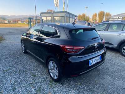 Renault Clio Full Hybrid E-Tech 140 CV 5 porte Intens Nero usata Pinerolo