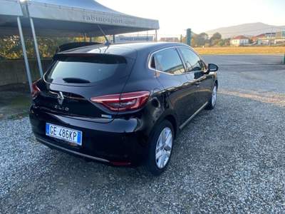 Renault Clio Full Hybrid E-Tech 140 CV 5 porte Intens Nero usata Pinerolo