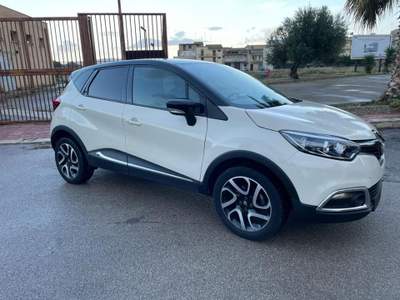 Renault Captur dCi 8V 110 CV Start&Stop Energy Hypnotic Beige usata LICATA
