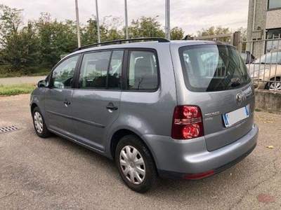 Volkswagen Touran  usata Tortona