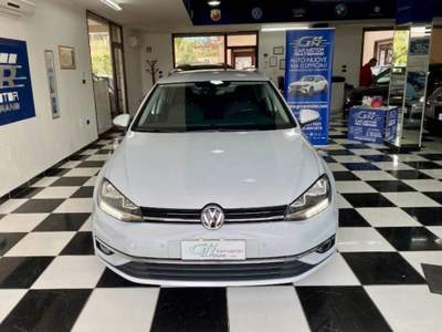 Volkswagen Golf 1.6 tdi Executive 115cv Argento usata Paola