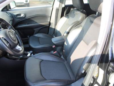 Jeep Compass 2.0 Multijet II 170 CV aut. 4WD Limited Nero usata San Salvatore Telesino