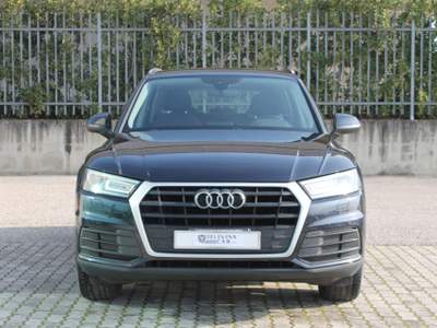 Audi Q5 2.0 TDI 150 CV Business Blu/Azzurro usata San Salvatore Telesino