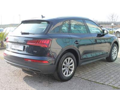 Audi Q5 2.0 TDI 150 CV Business Blu/Azzurro usata San Salvatore Telesino