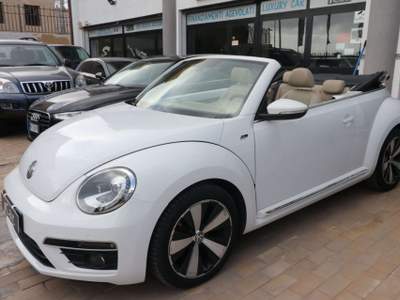 Volkswagen Maggiolino RLine Cabrio 2.0 tsi Sport dsg Bianco usata Marsala
