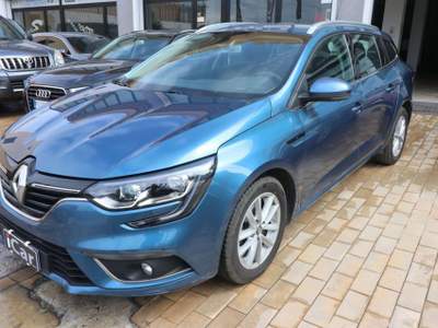 Renault Mégane Sporter 1.5 dci energy Intens 110cv edc my18 Blu/Azzurro usata Marsala