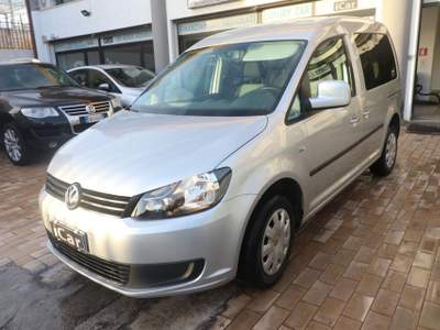 Volkswagen Caddy 1.6 TDI 102 CV 5p. Trendline Grigio usata Marsala