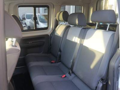 Volkswagen Caddy 1.6 TDI 102 CV 5p. Trendline Grigio usata Marsala