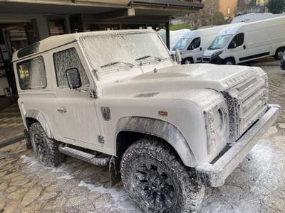 Land Rover Defender 90 2.2 TD4 4posti Bianco usata Acquasparta