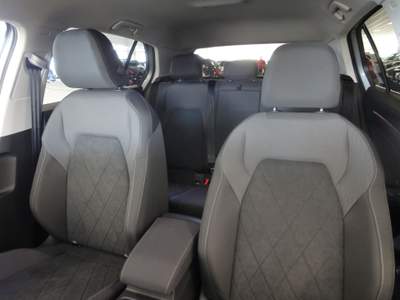 Volkswagen Golf VOLKSWAGEN GOLF STYLE TDI LED Argento usata Catanzaro