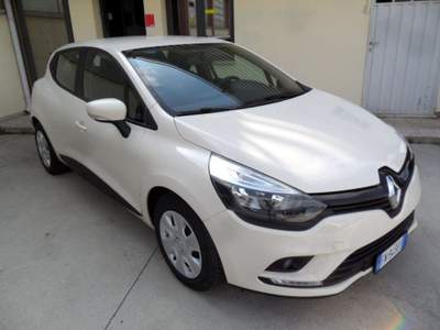 Renault Clio 1.5 dCi 8V 75CV Start&Stop 5 porte Van 4 POSTI Beige usata San Pietro di Feletto