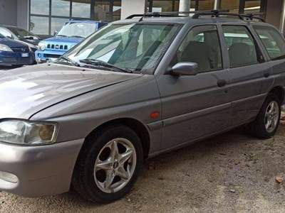Ford Escort  Grigio usata Castrovillari