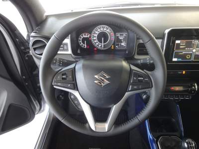 Suzuki Ignis SUZUKI IGNIS 1.2 HYBRID Argento usata Catanzaro
