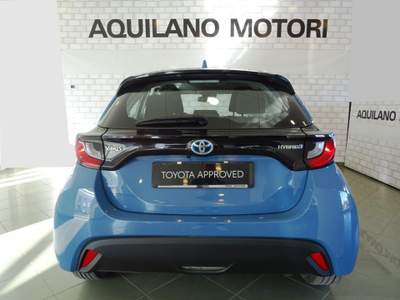 Toyota Yaris 1.5 Hybrid 5 porte Active Blu/Azzurro usata San Severo