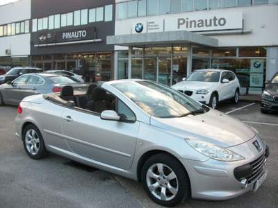 Peugeot 307 2.0 HDi FAP CC Tecno Argento usata Ceppaloni