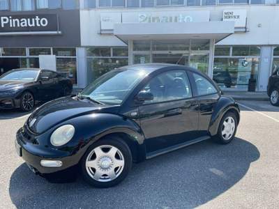 Volkswagen New Beetle 1.9 TDI Nero usata Ceppaloni