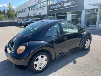 Volkswagen New Beetle 1.9 TDI Nero usata Ceppaloni