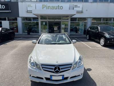 Mercedes-Benz Classe E CDI Cabrio Blue EFFICIENCY Executive Bianco usata Ceppaloni