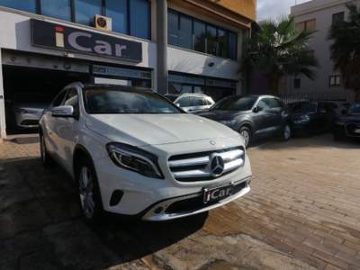 Mercedes-Benz GLA d Automatic 4Matic Business Bianco usata Marsala