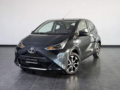 Toyota Aygo 1.0 VVT-i 72 CV 5 porte x-play usata San Severo